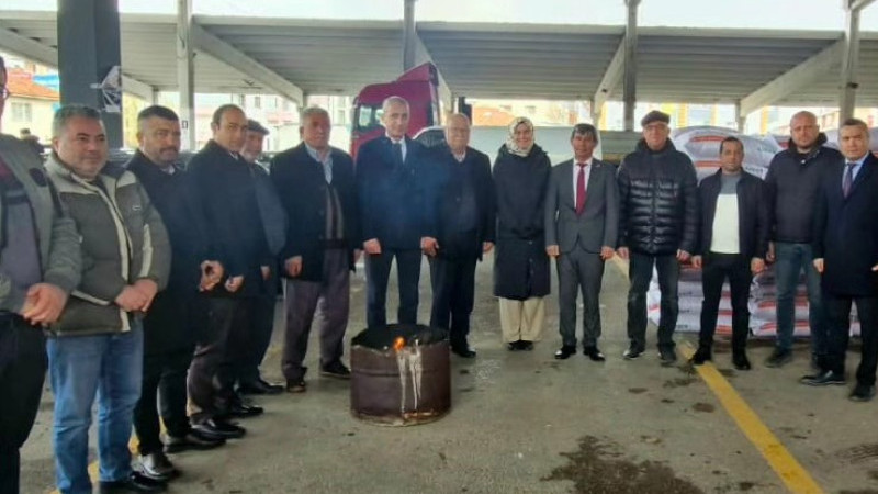 ÇİFTÇİLERE HİBELİ NOHUT DAĞITILDI